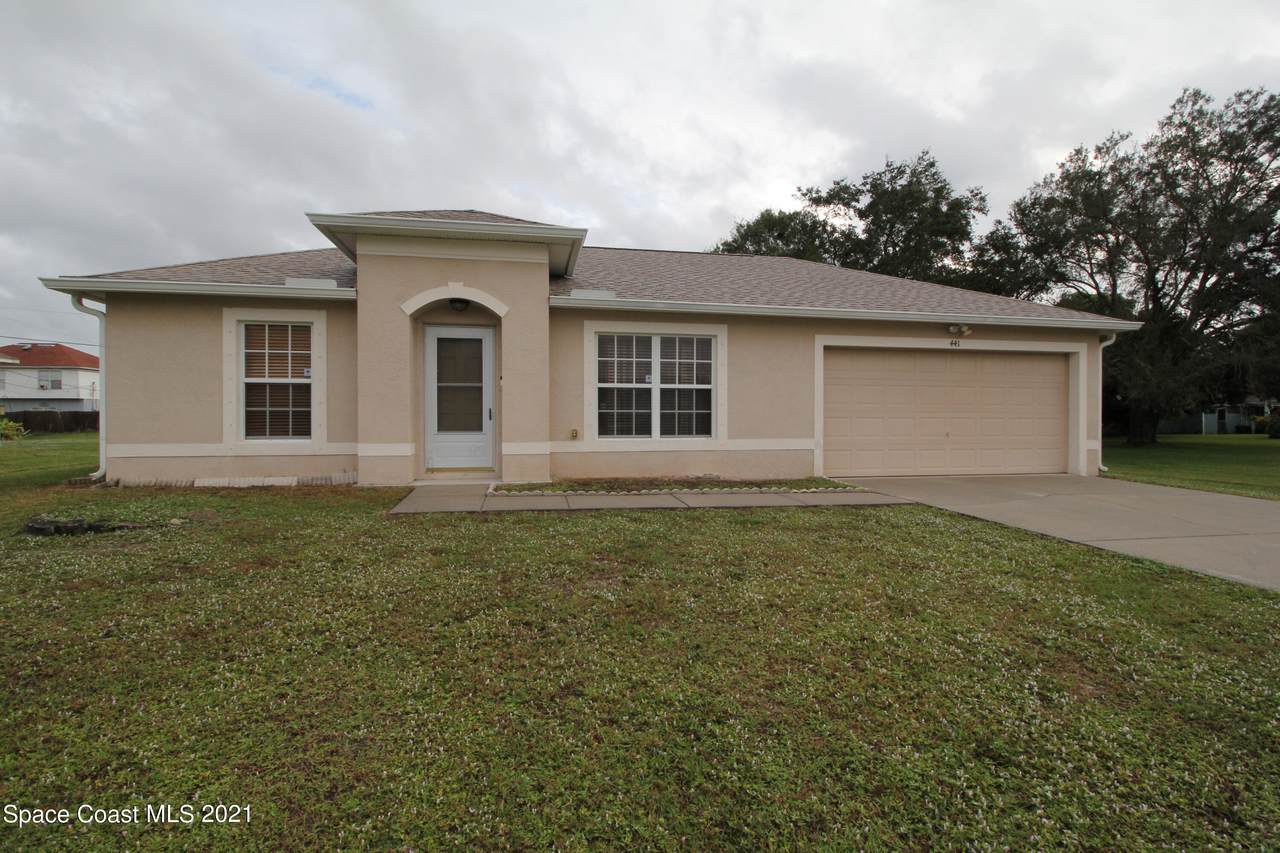 441 Buffum Avenue - Photo 1