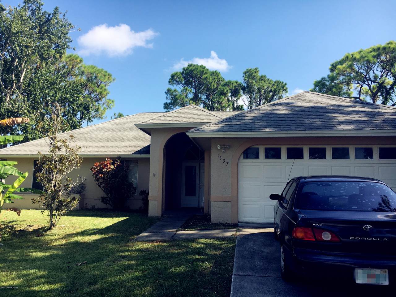1337 Helvenston Street - Photo 1