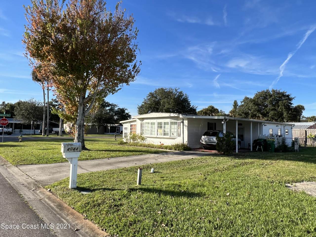4044 Edgewood Place - Photo 1