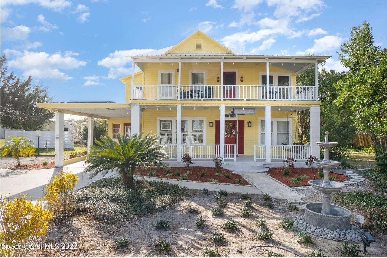 2398 Singleton Avenue - Photo 1
