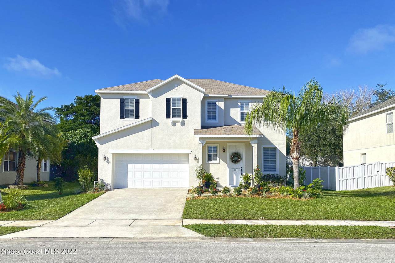 701 Carriage Lake Way - Photo 1