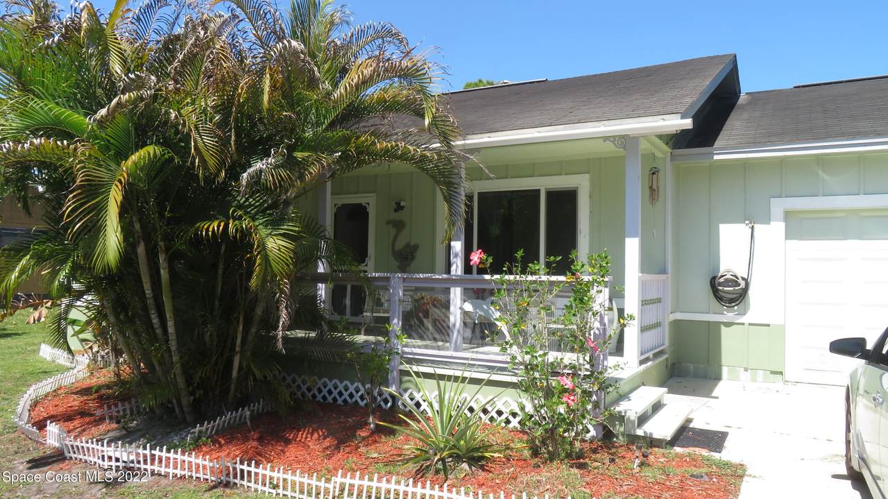 943 Zamora Street - Photo 1