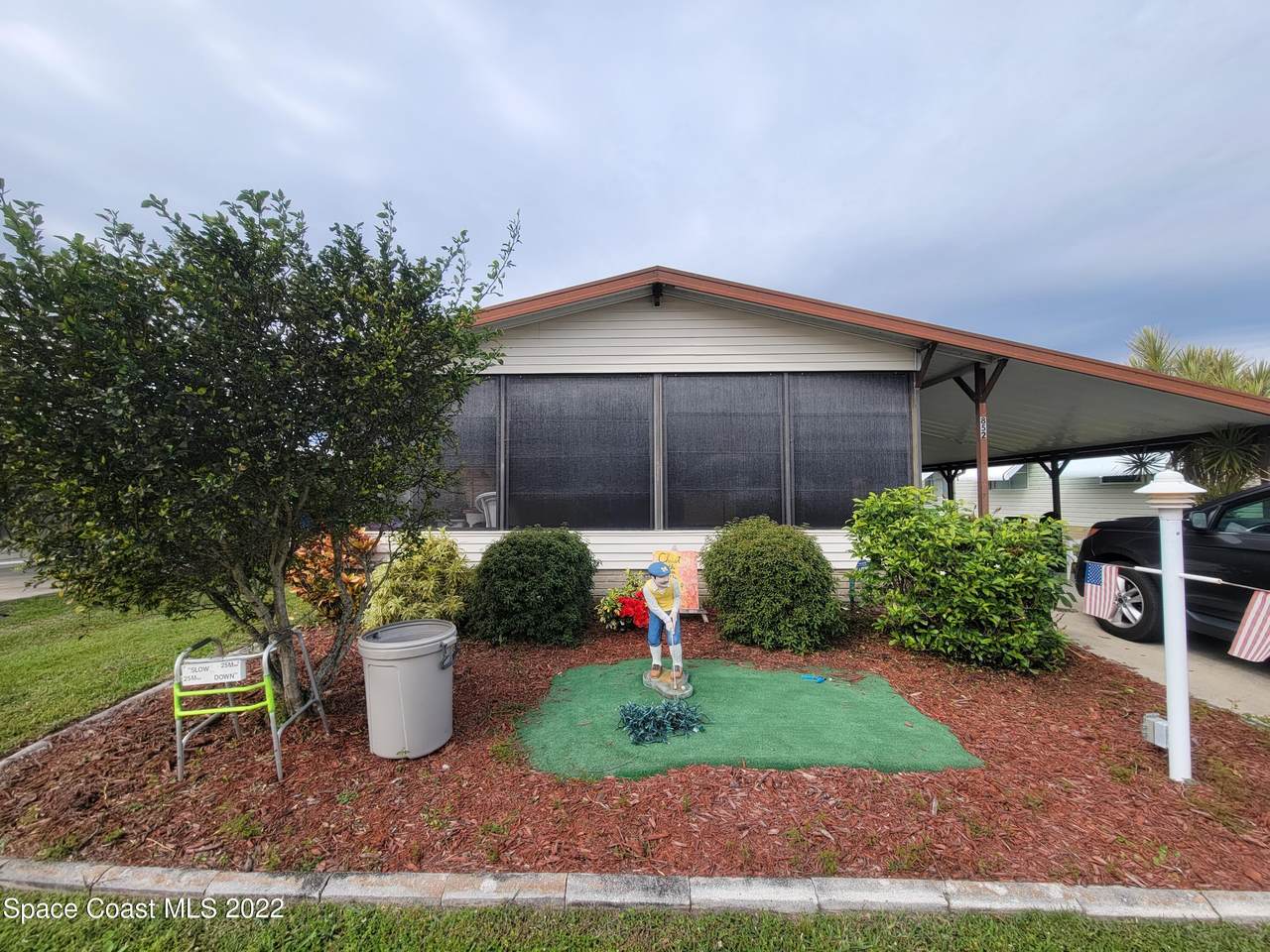 852 Periwinkle Circle - Photo 1