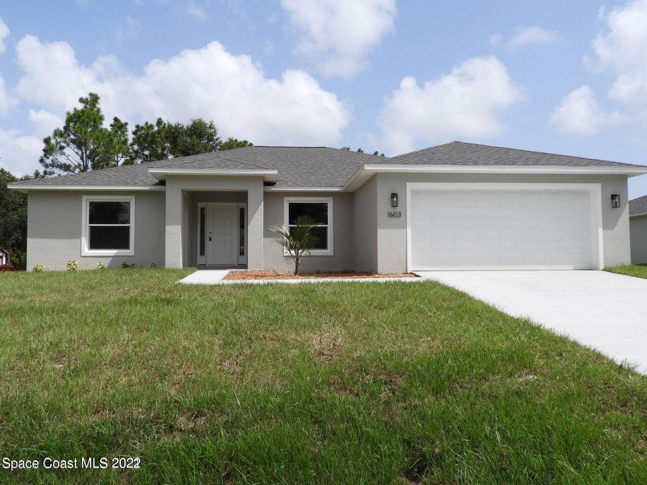 1611 Tugwell Street - Photo 1