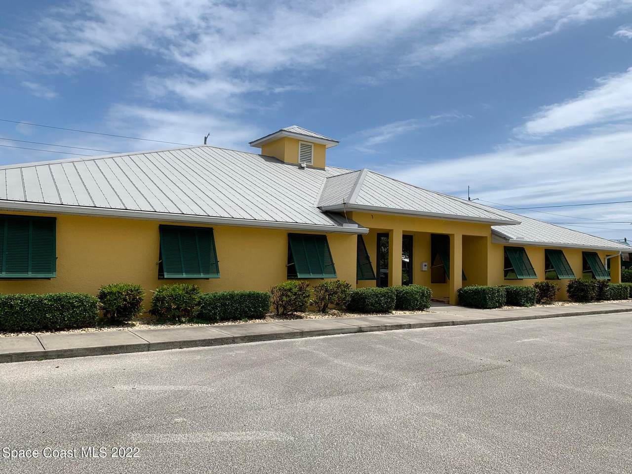 600 Jackson Court - Photo 1