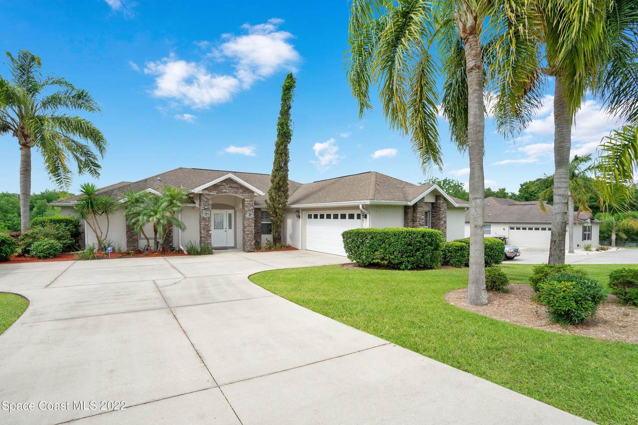 206 Morningview Drive - Photo 1
