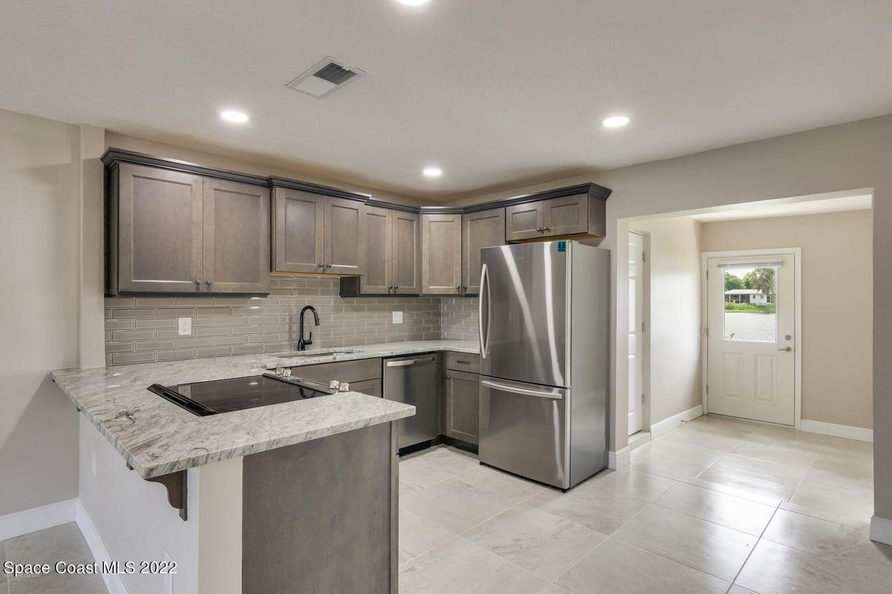 710 Lunar Lake Circle - Photo 1