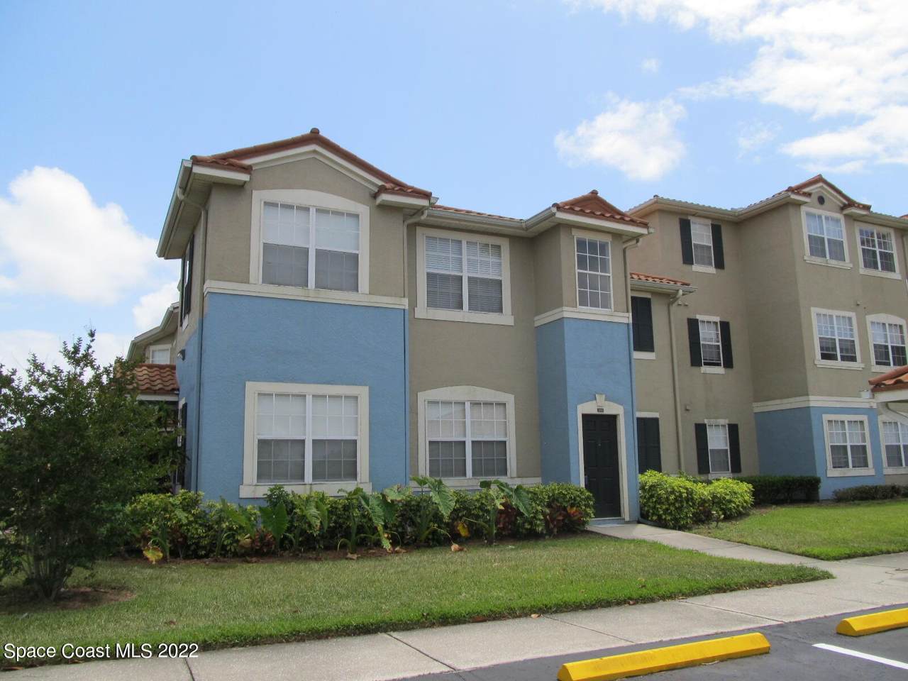 1747 Sophias Drive - Photo 1