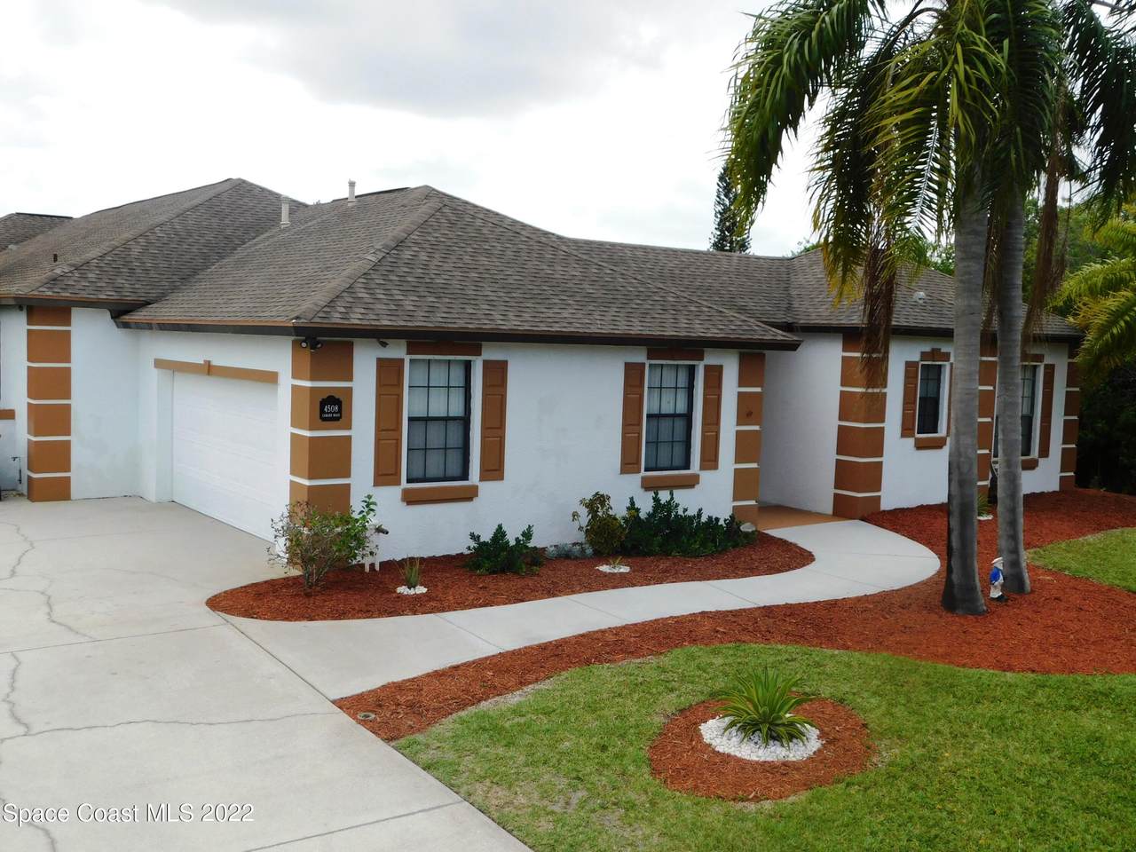 4508 Canard Road - Photo 1