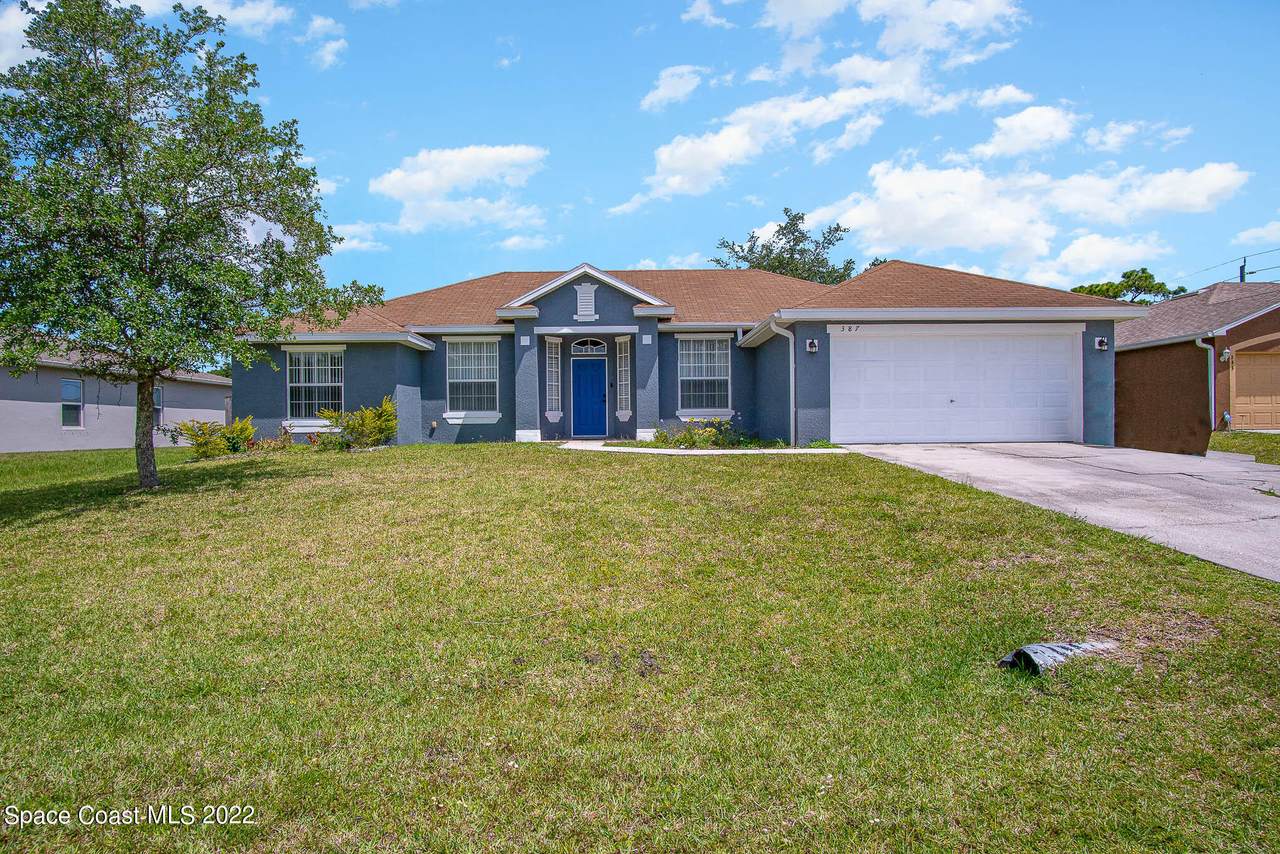 387 Cocoa Street - Photo 1