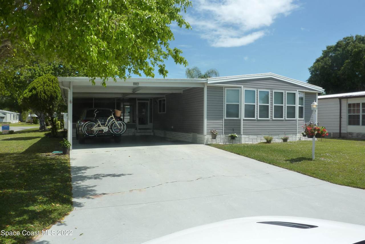 1124 Sabal Palm Lane - Photo 1
