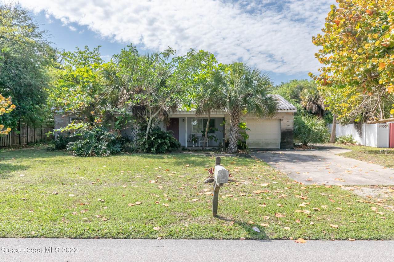 209 1st Avenue - Photo 1