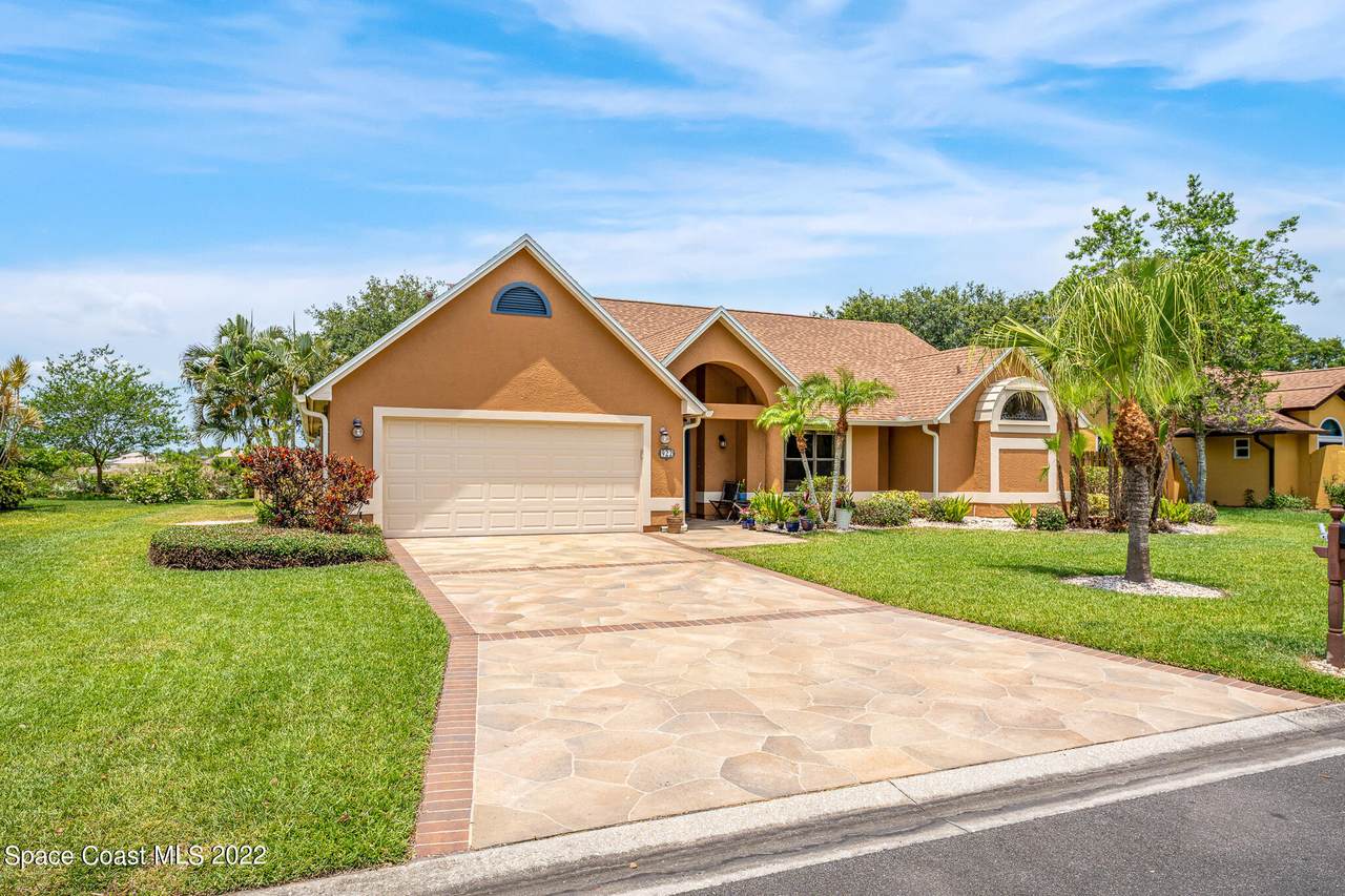 922 Spanish Wells Drive - Photo 1