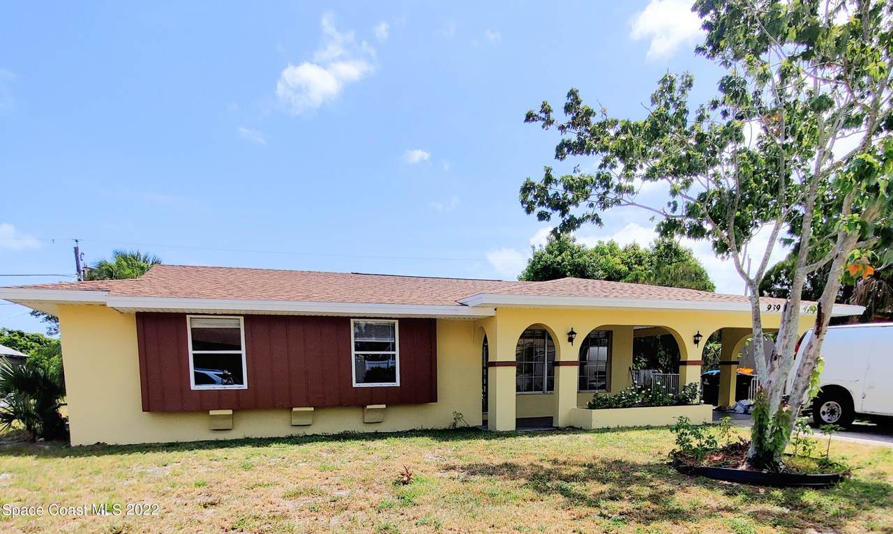 939 Burn Drive - Photo 1