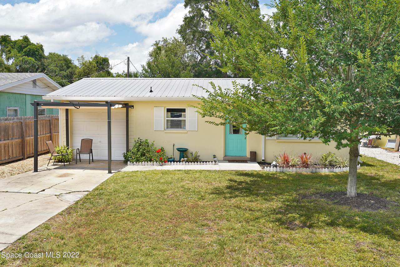 36 Moore Avenue - Photo 1