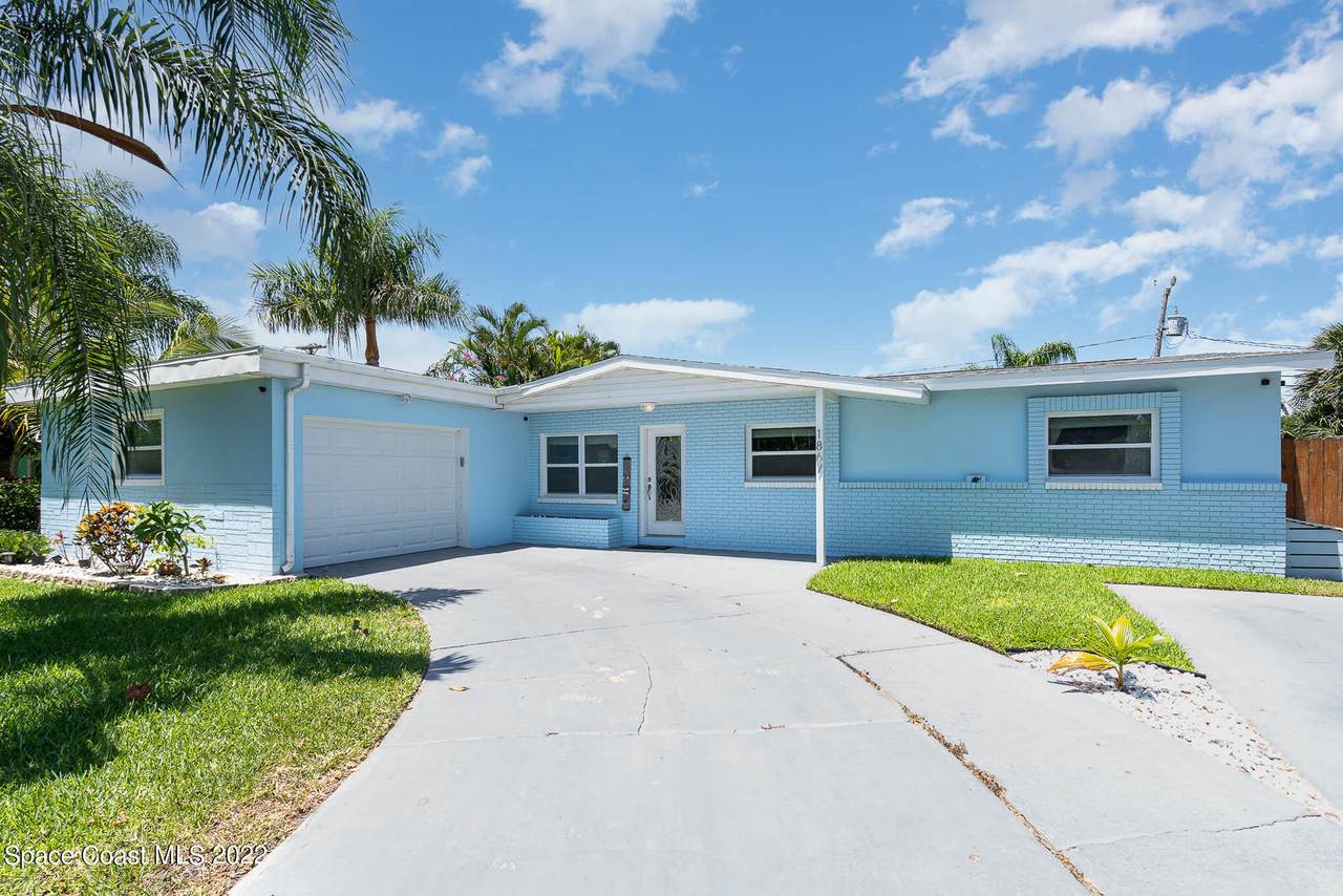 1867 Terrace Shores Drive - Photo 1
