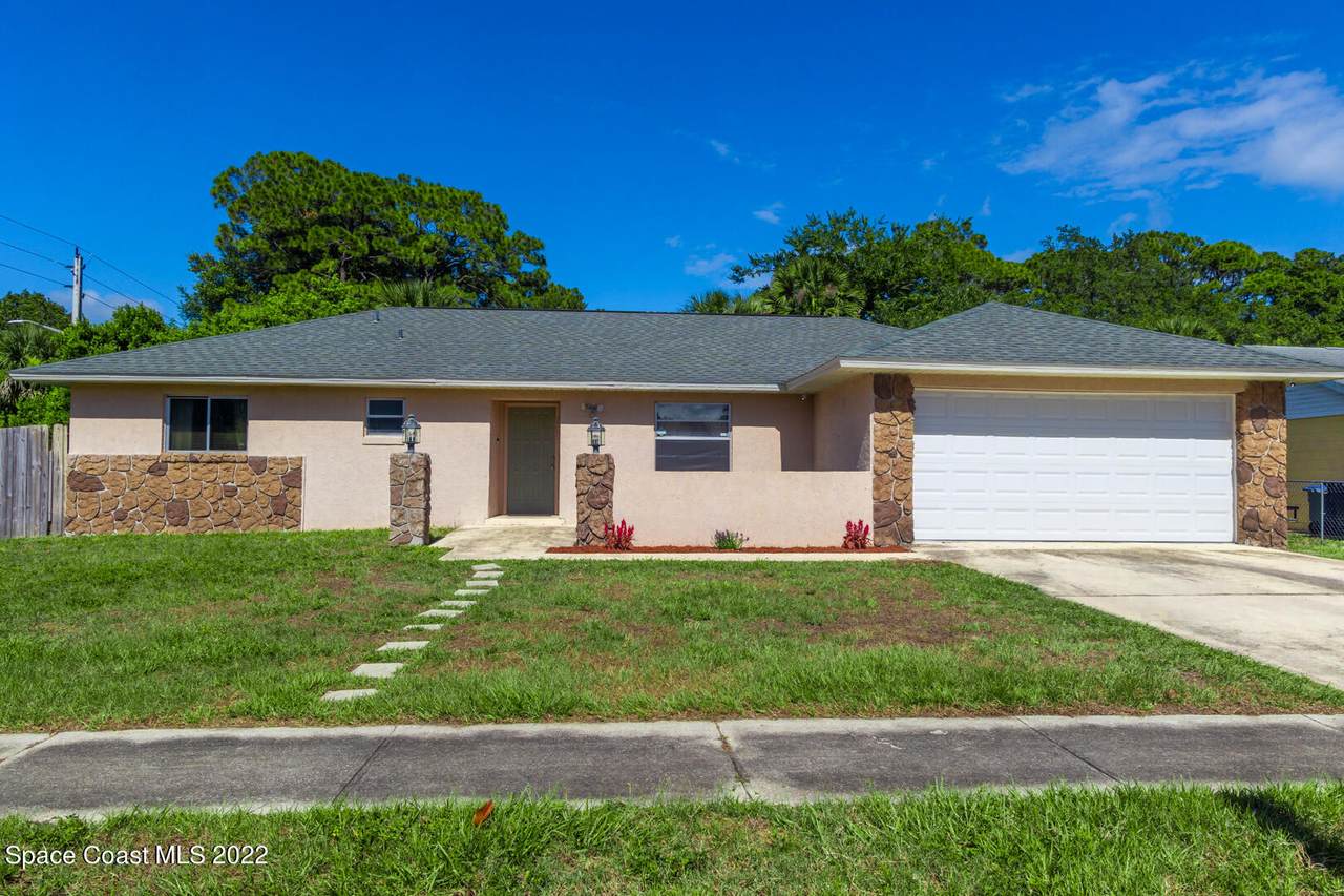 2765 Liberty Avenue - Photo 1
