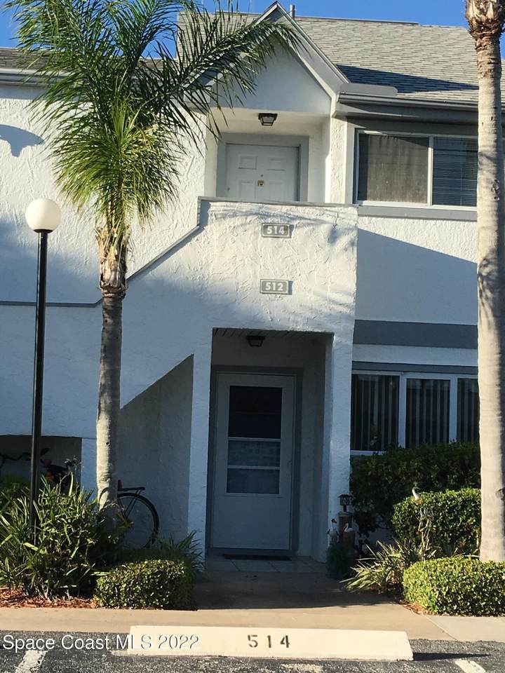 514 Beach Park Lane - Photo 1