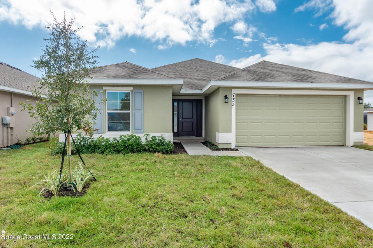 1653 Middlebury Drive - Photo 1