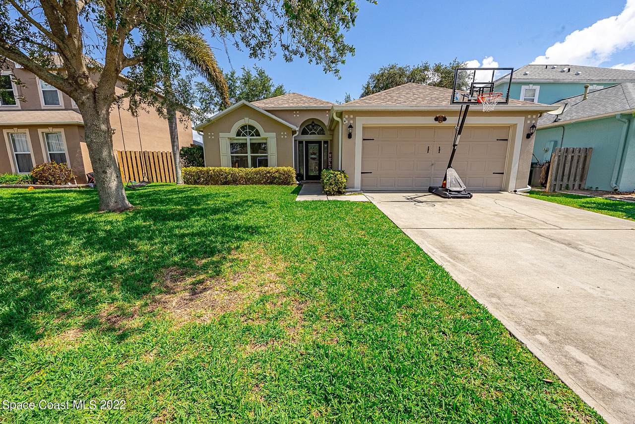 2552 Reflections Place - Photo 1