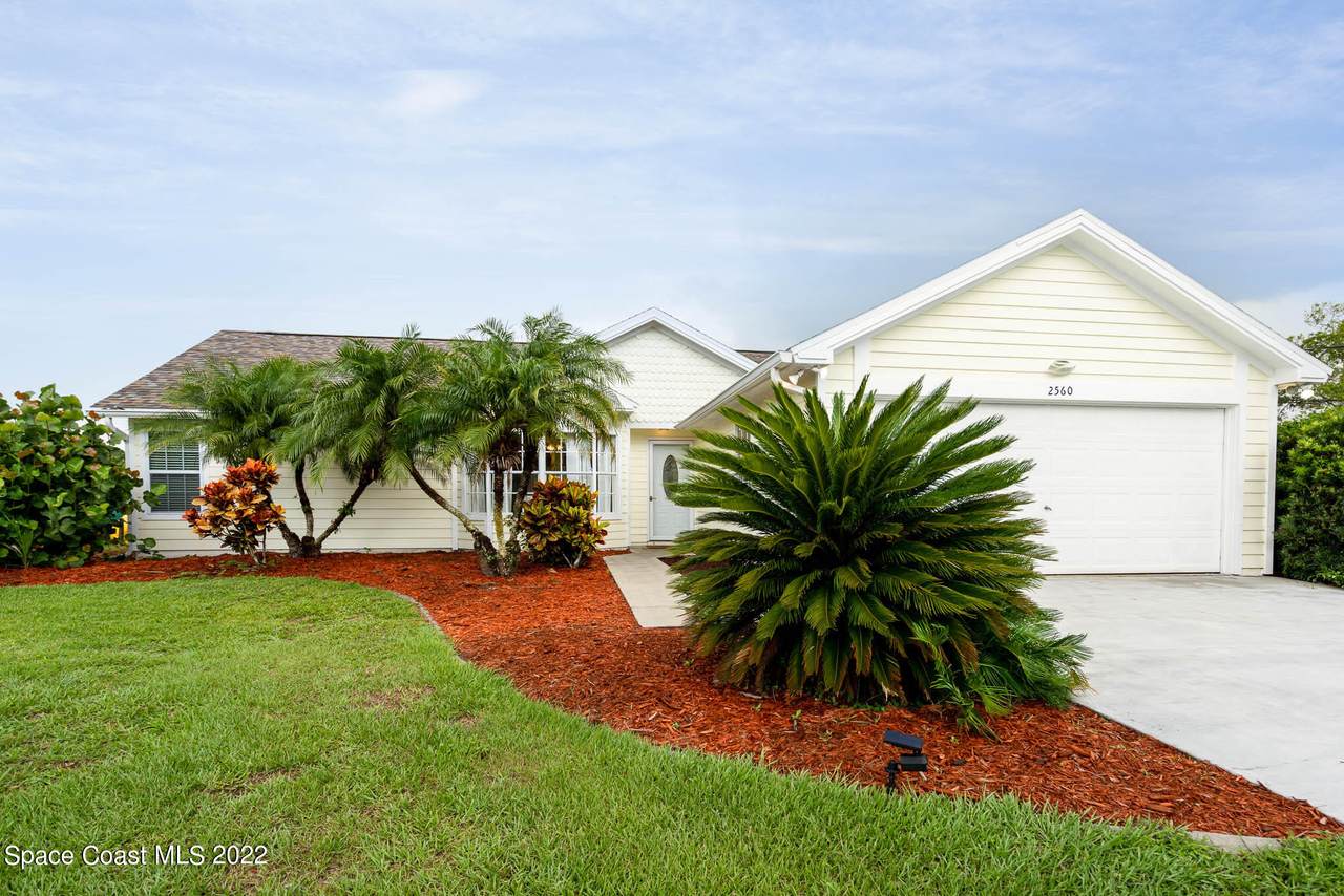 2560 Russell Lane - Photo 1