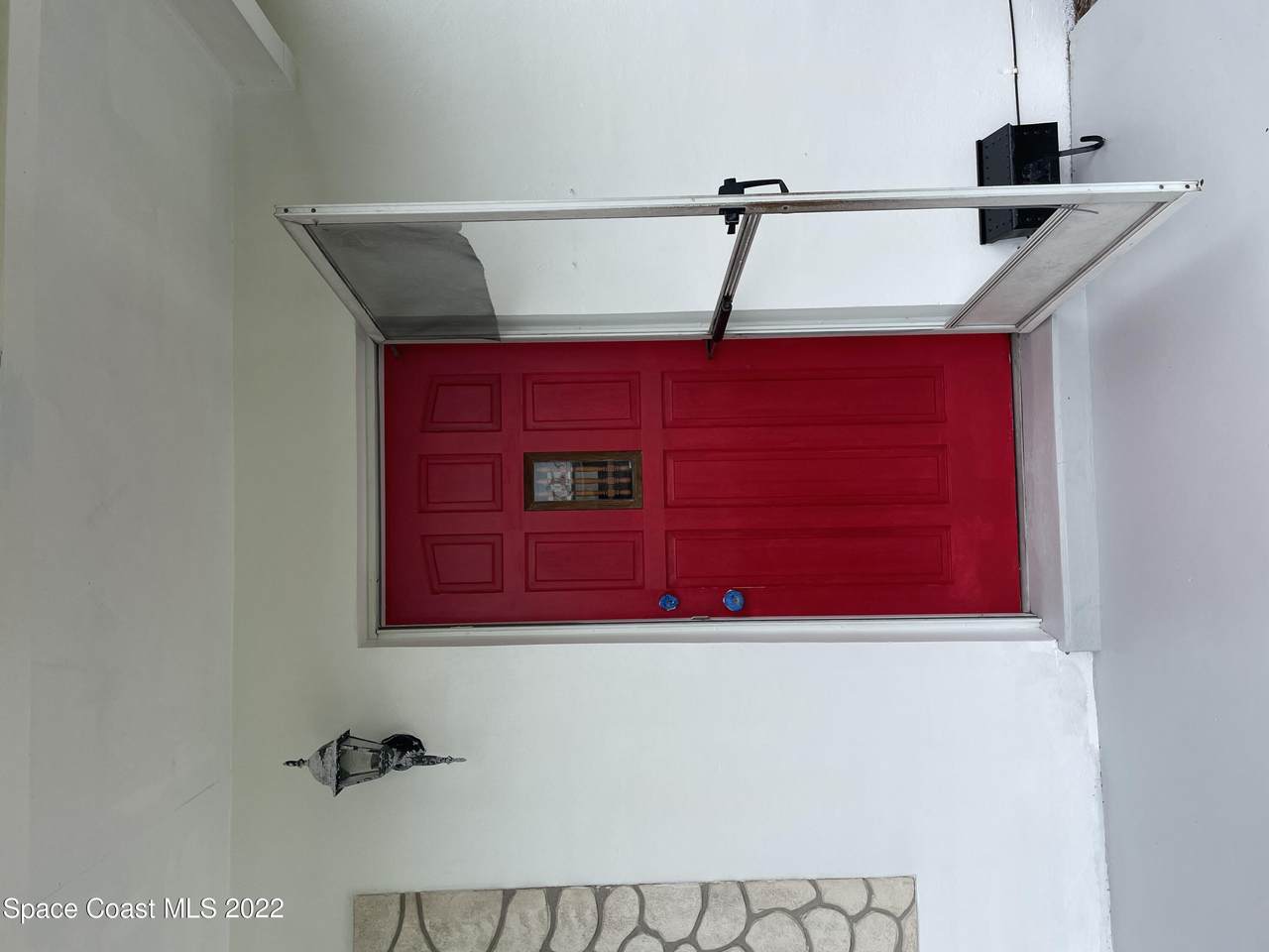649 Sioux Avenue - Photo 1