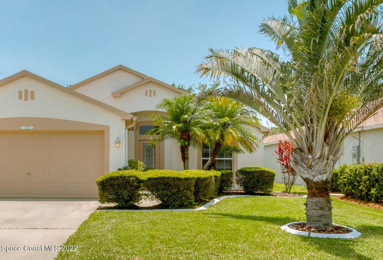 1241 Worcester Way - Photo 1