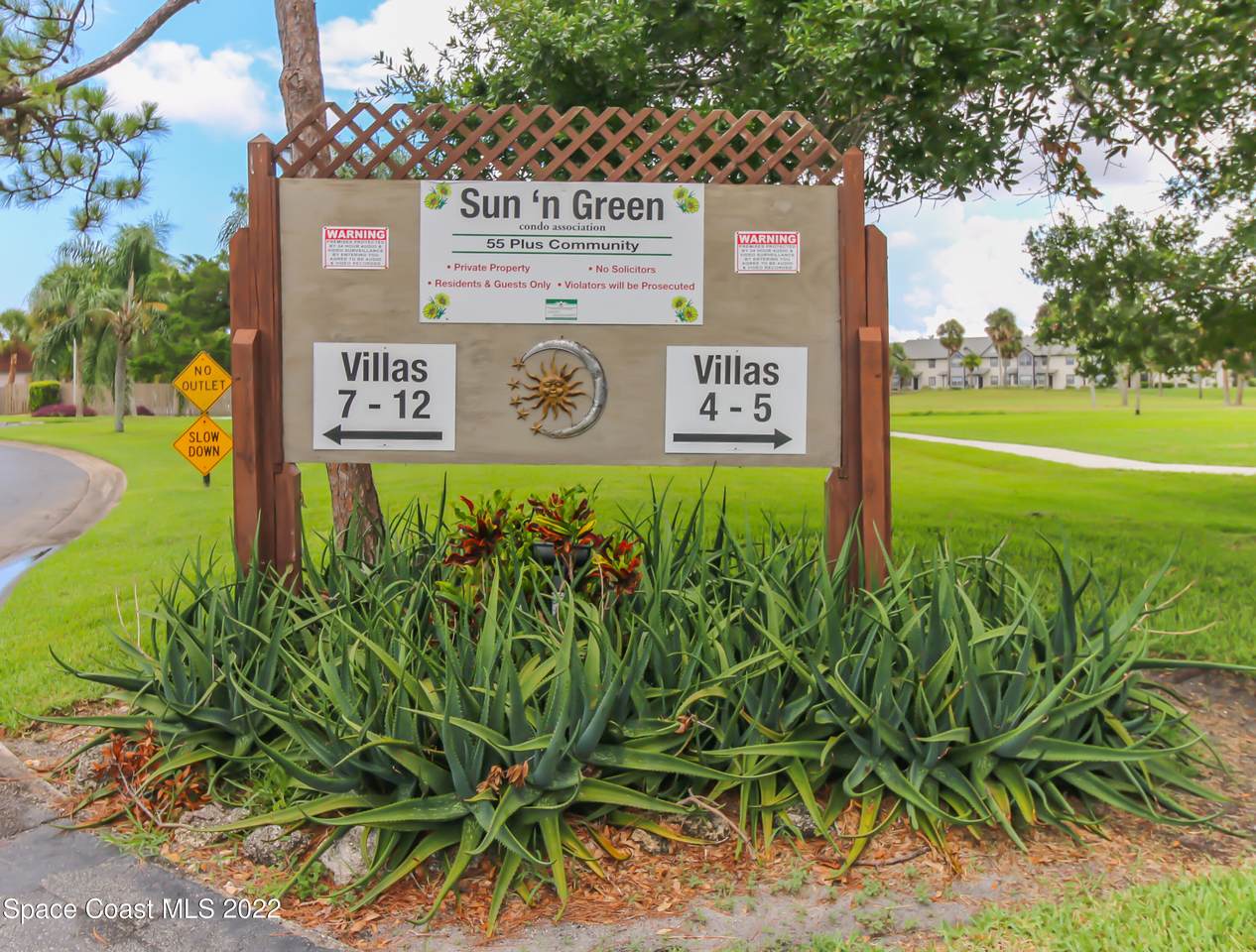 2727 Wickham Road - Photo 1