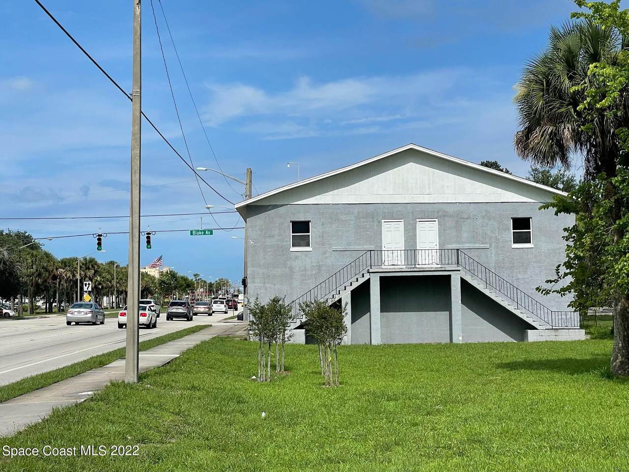 701 King Street - Photo 1