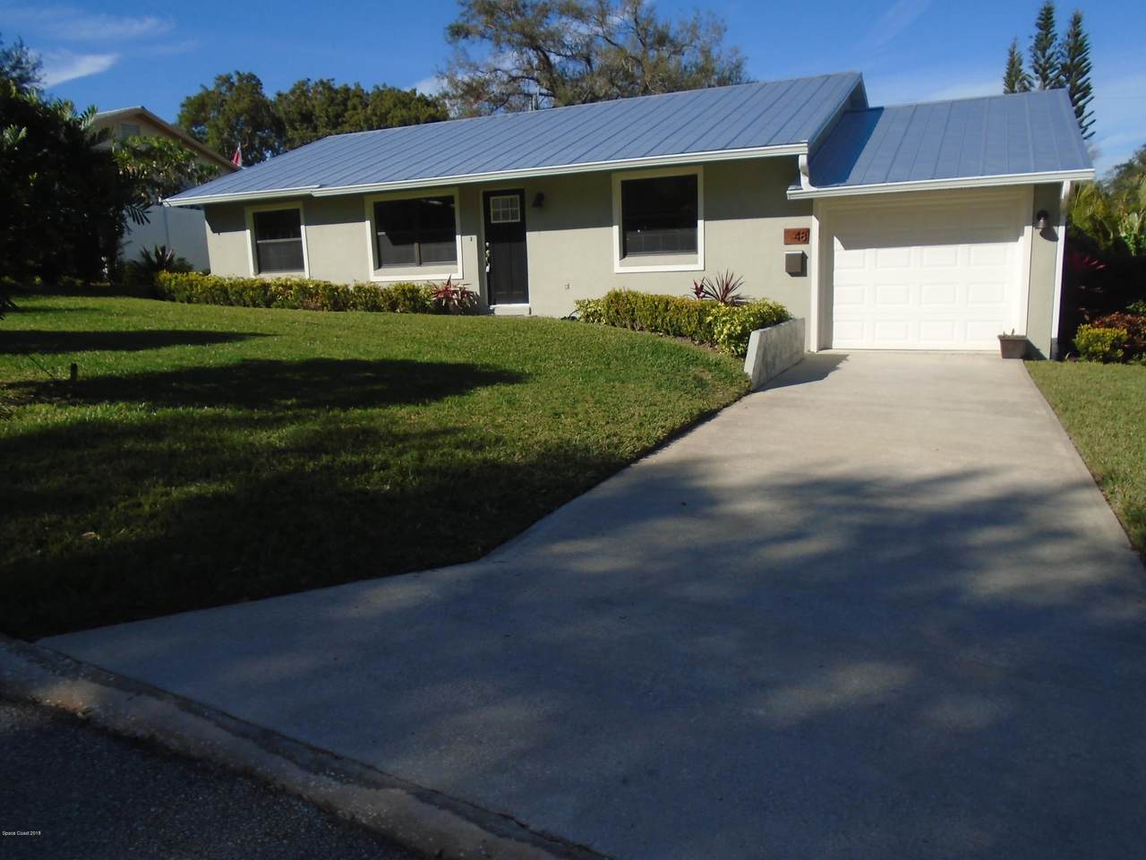 48 Burlington Avenue - Photo 1