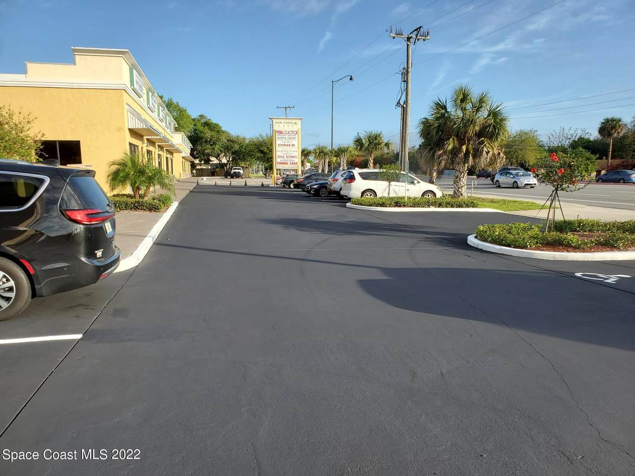 1647 Cocoa Boulevard - Photo 1