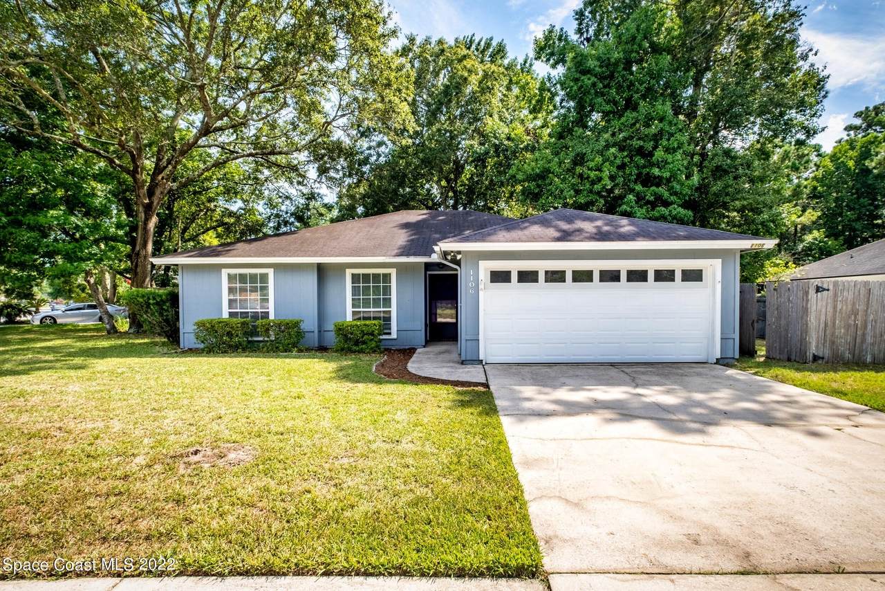 1106 Windy Willows Drive - Photo 1