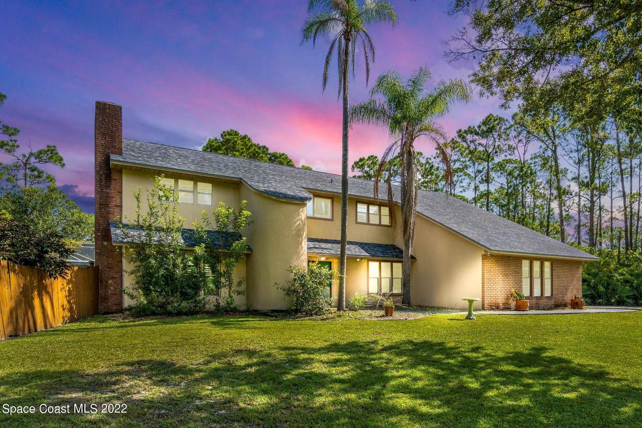 4195 Hield Road - Photo 1