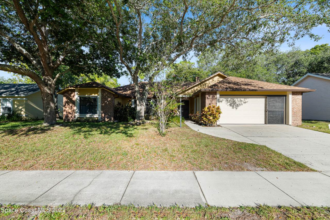 4280 Silver Lake Drive - Photo 1