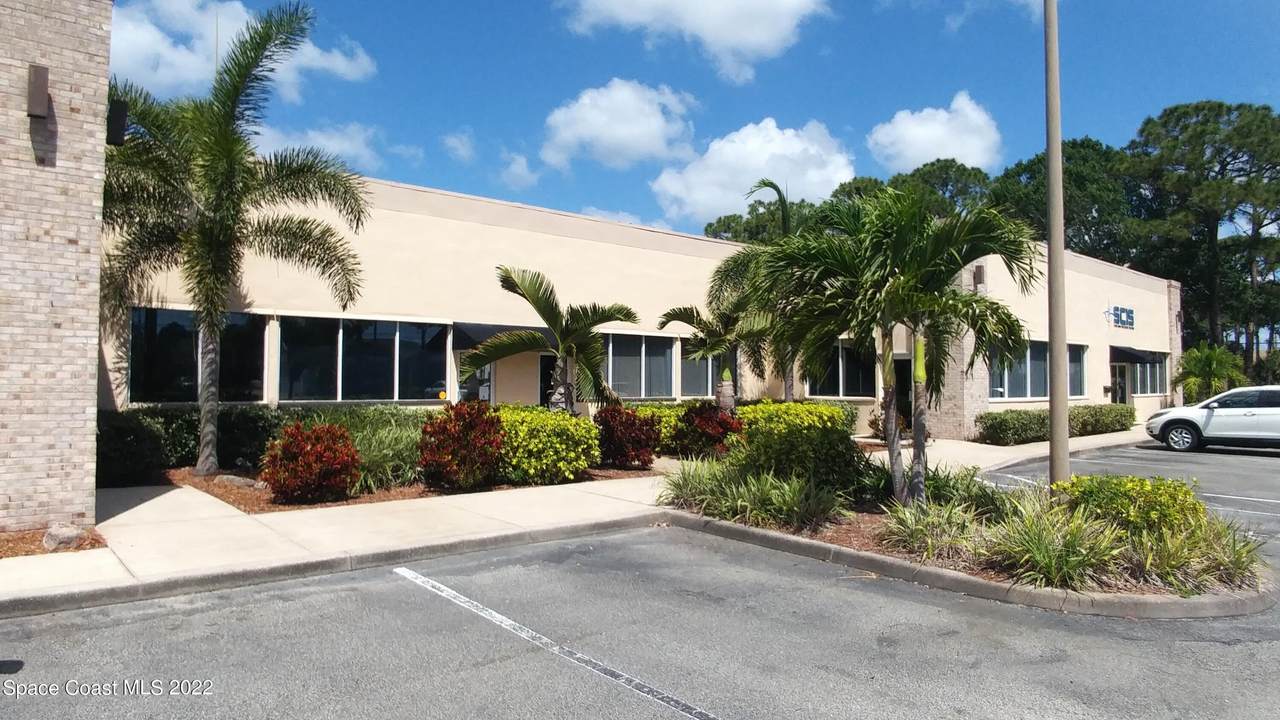 770 North Drive - Photo 1