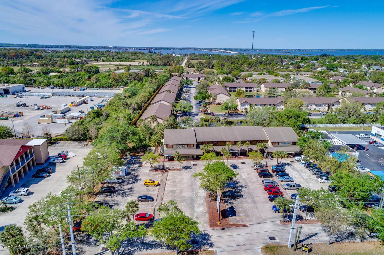 2425 Courtenay Pkwy # - Photo 1