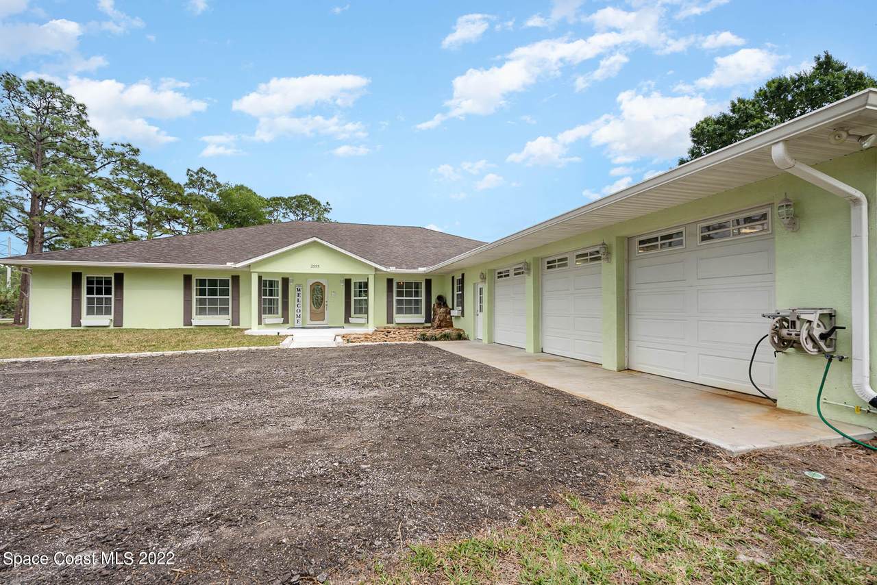 2555 Pennsylvania Street - Photo 1