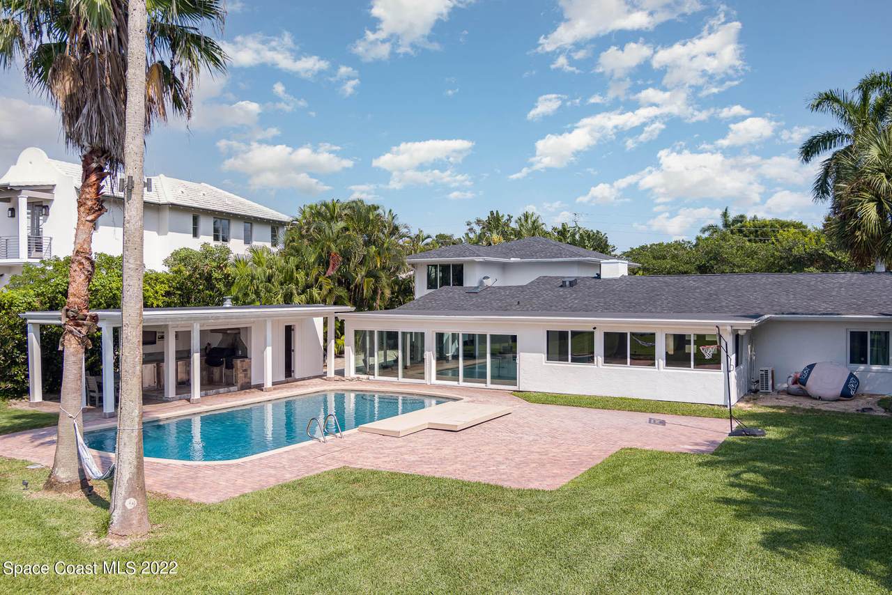 1204 Riverside Drive - Photo 1