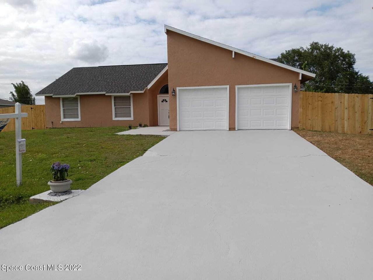 471 Trier Road - Photo 1