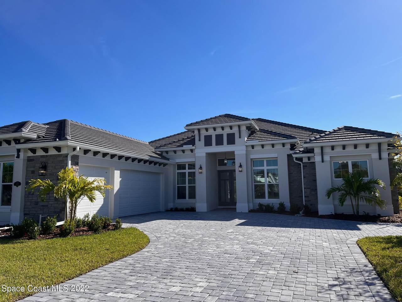 4045 Domain Court - Photo 1
