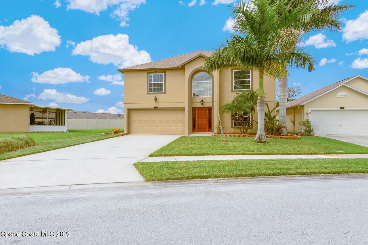 1430 Mycroft Drive - Photo 1