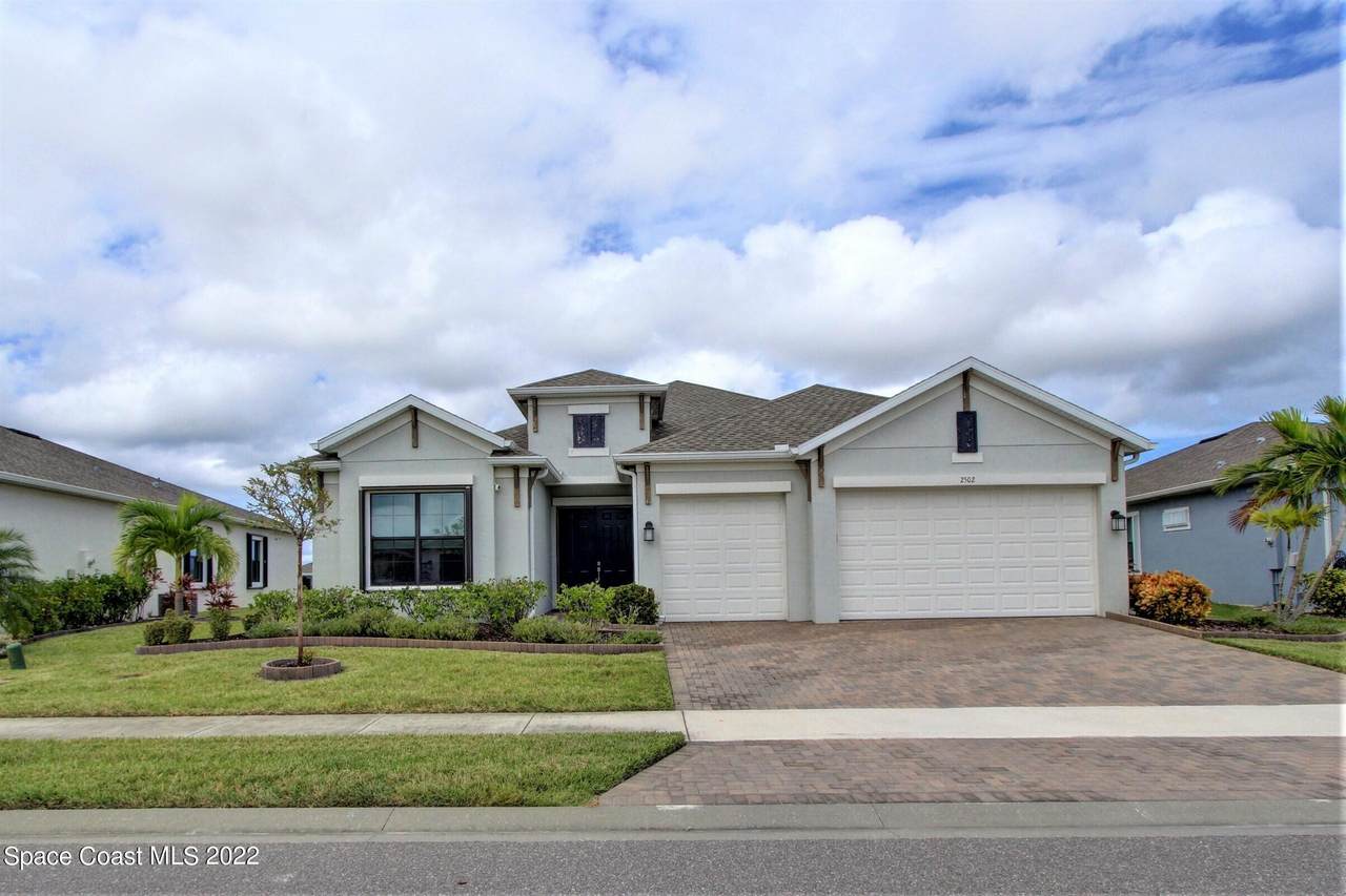 2502 Chapel Bridge Lane - Photo 1