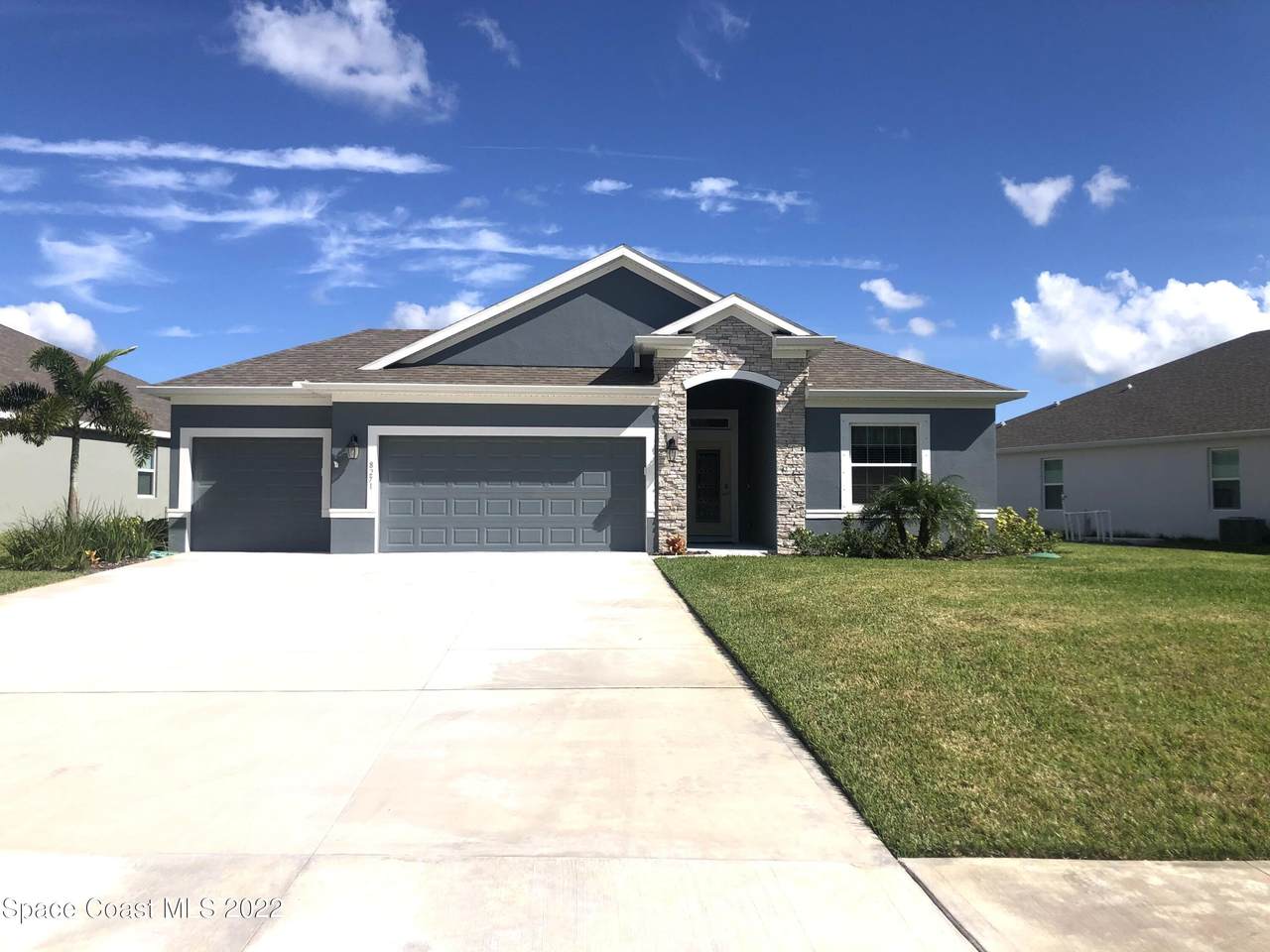 8271 Laguna Circle - Photo 1