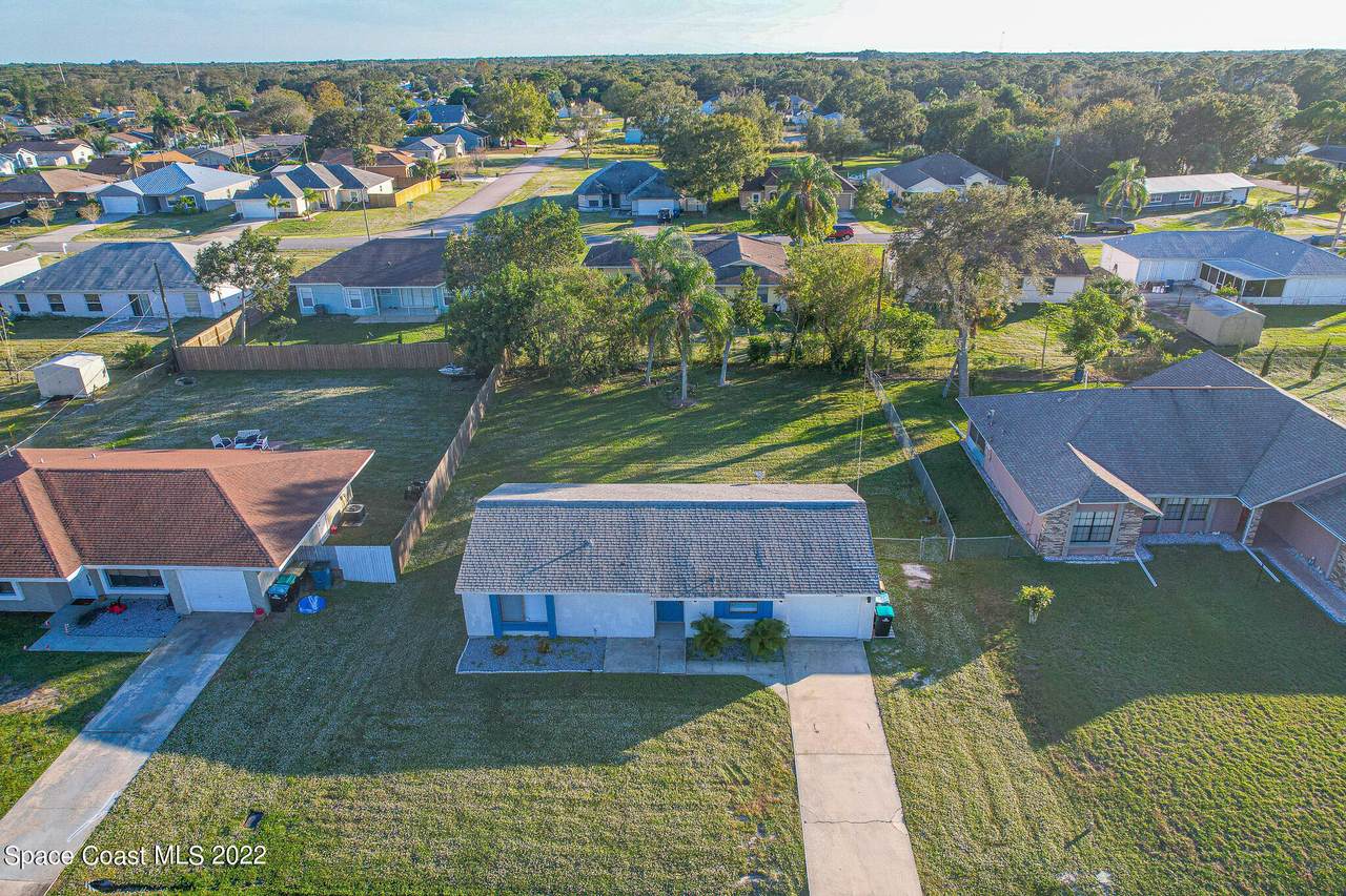 2132 Fallon Boulevard - Photo 1