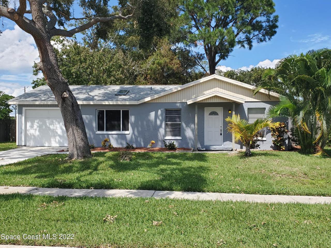 2922 Pembroke Road - Photo 1