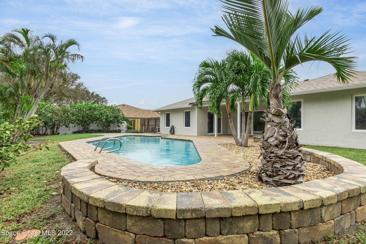 431 Mosswood Boulevard - Photo 1