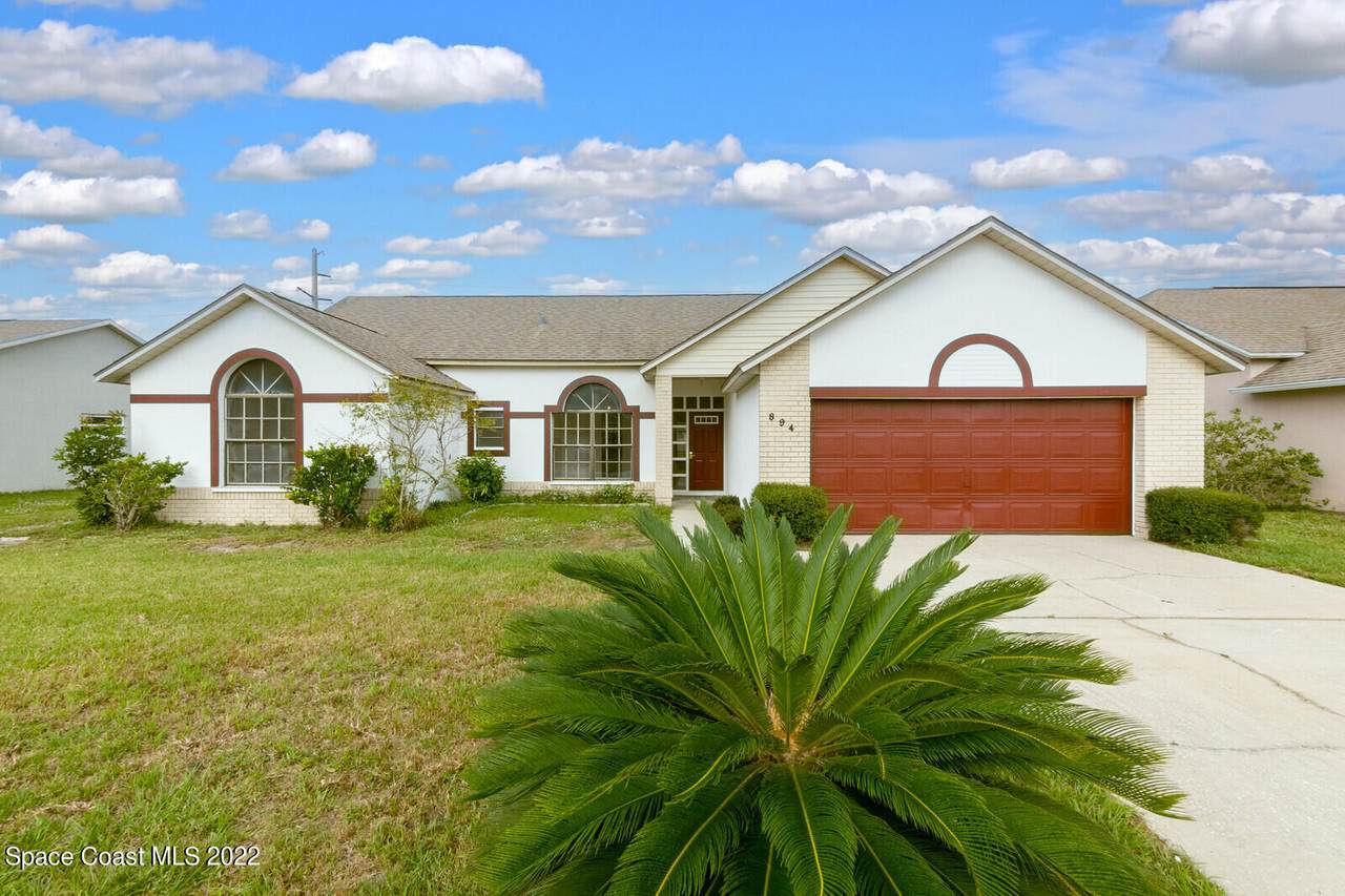 894 Jamestown Drive - Photo 1