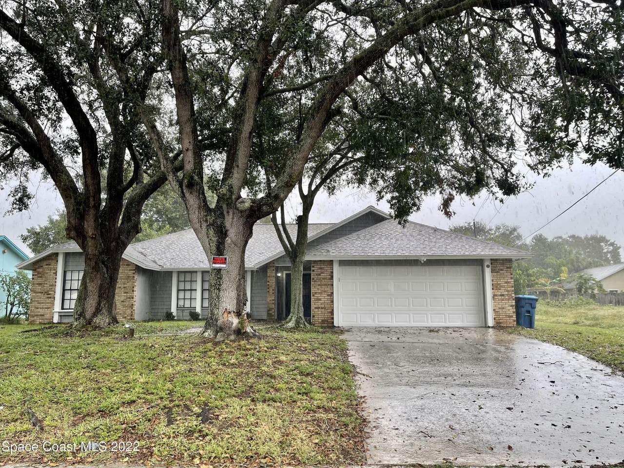 5551 Babcock Street - Photo 1