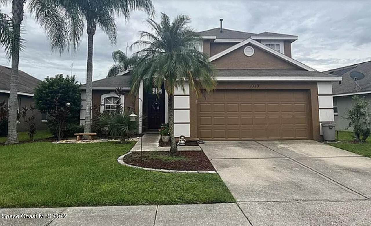 1013 Ballyshannon Parkway - Photo 1