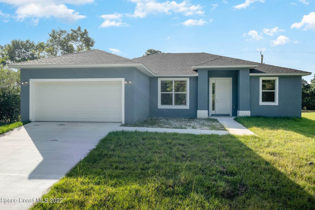 1320 Gerry Road - Photo 1